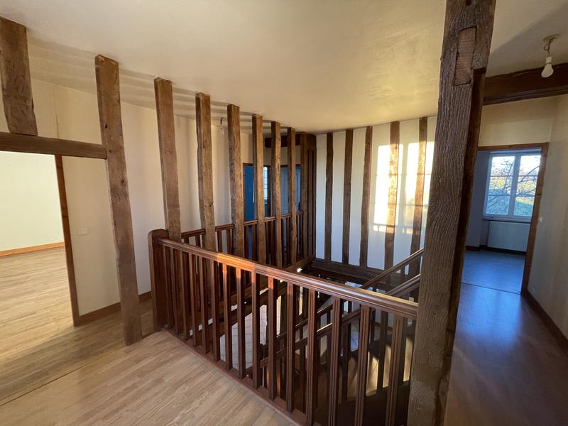 Maison - 166 m² - 6 pièces