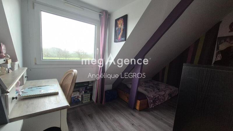 Maison - 91 m² - 6 pièces