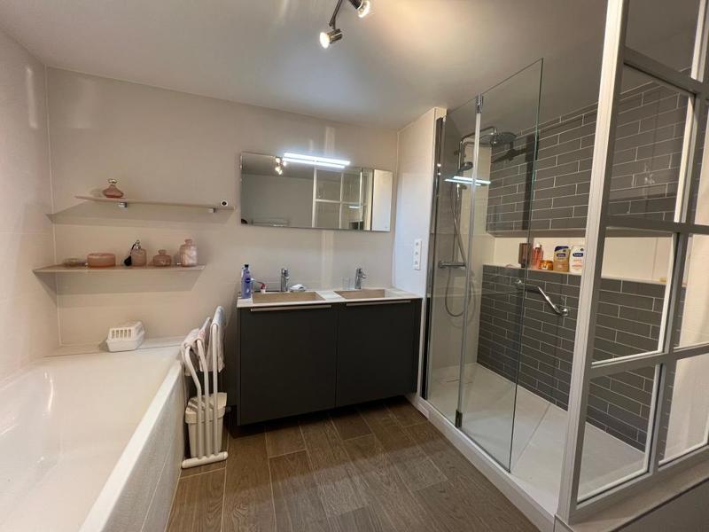 Maison - 111 m² - 6 pièces