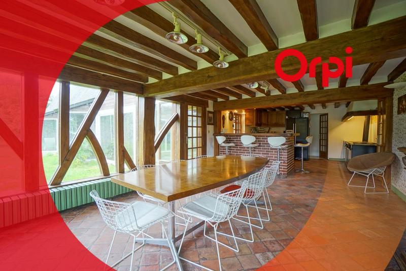 Maison - 230 m² - 7 pièces