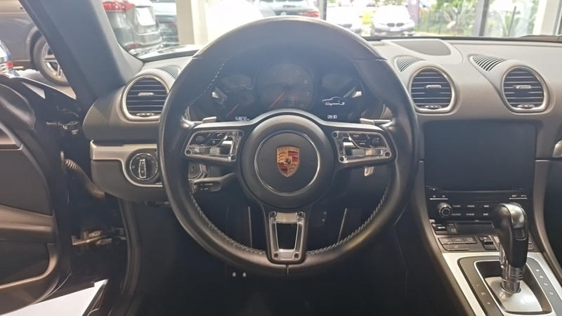 Porsche 718 Cayman s