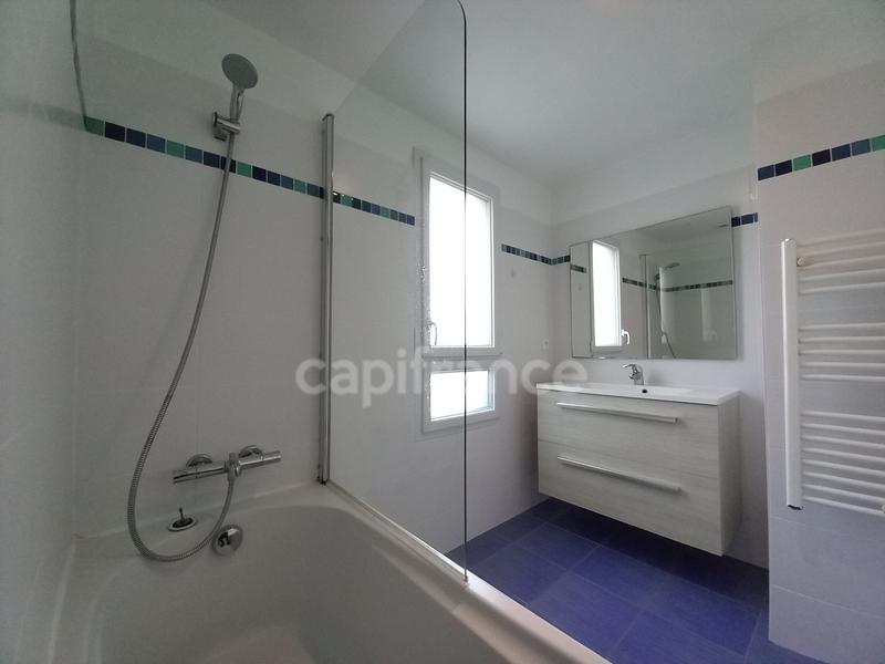 Maison - 140 m² - 7 pièces