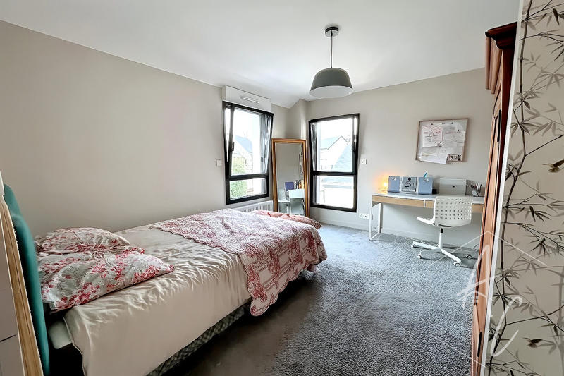 Maison contemporaine - 158 m² - 6 pièces