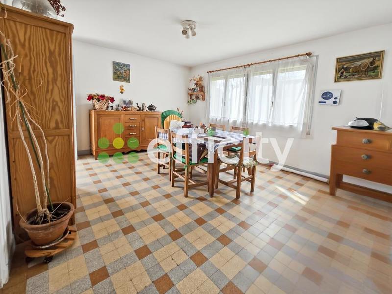 Maison - 64 m² - 4 pièces