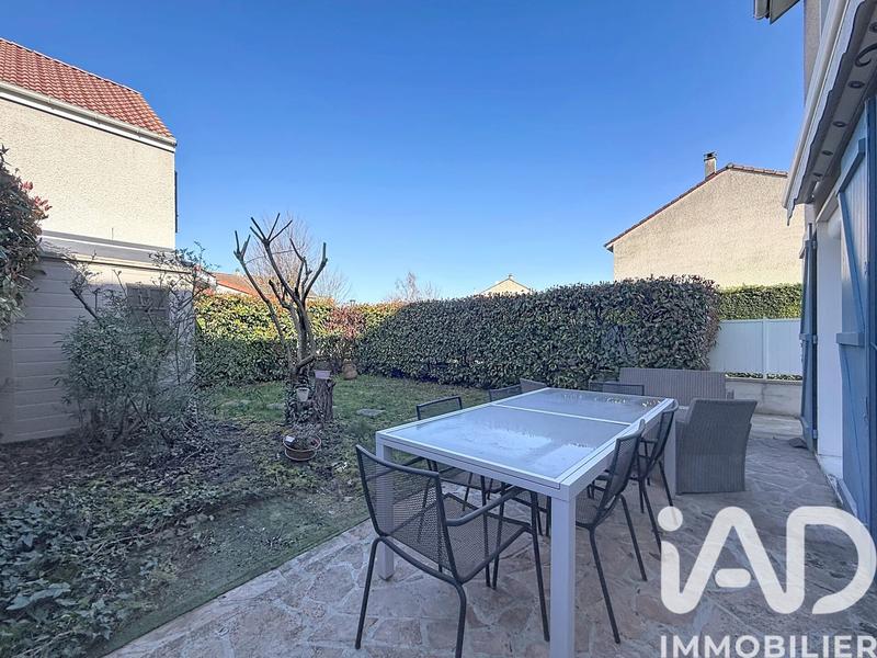 Maison - 83 m² - 4 pièces