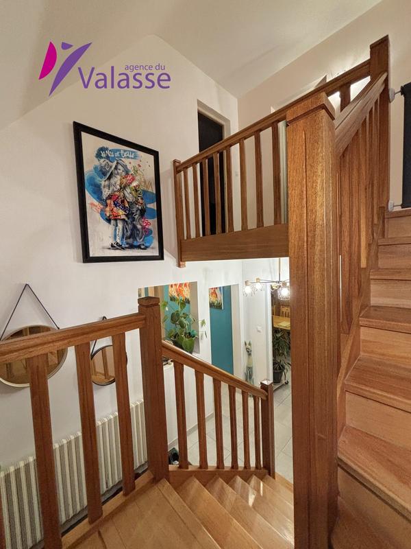 Maison - 140 m² - 4 pièces