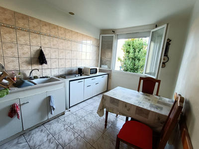 Maison - 97 m² - 6 pièces