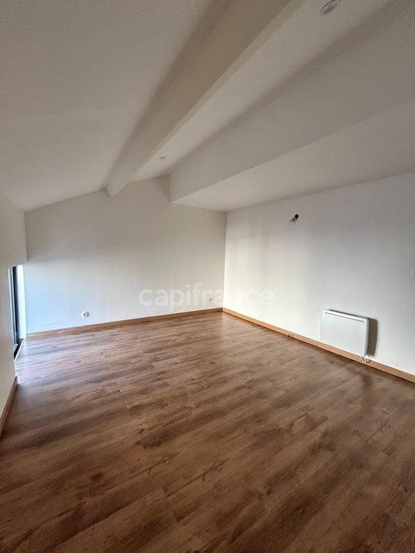 Appartement - 81 m² - 4 pièces