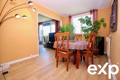 Appartement - 97 m² - 6 pièces