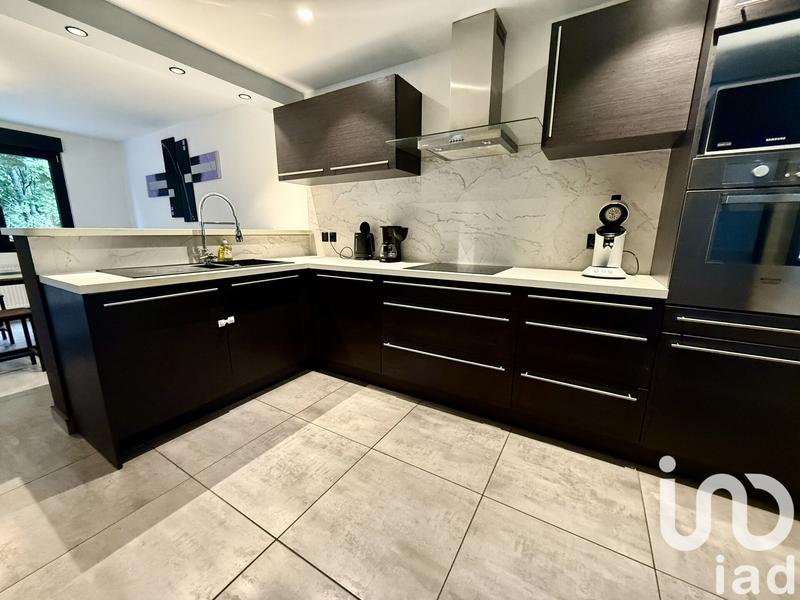 Maison - 106 m² - 5 pièces