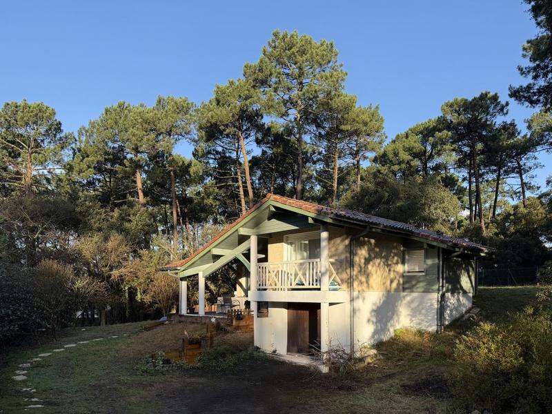 Maison - 99 m² - 5 pièces