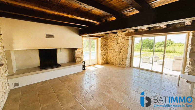 Maison - 308 m² - 8 pièces