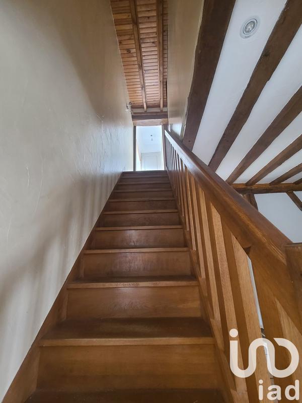 Maison - 340 m² - 9 pièces