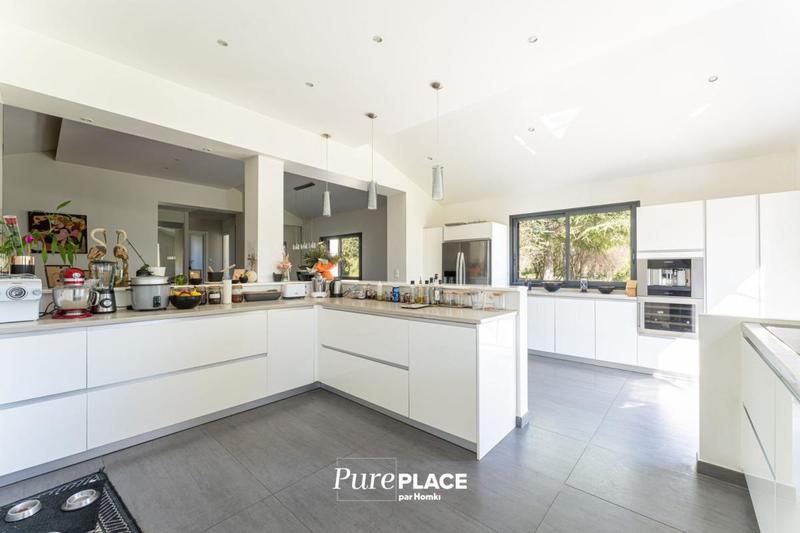 Maison - 150 m² - 5 pièces