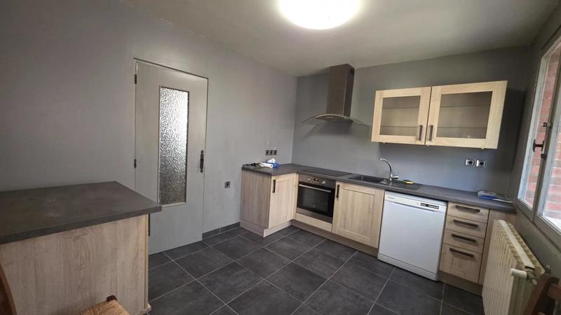 Maison - 102 m² - 5 pièces