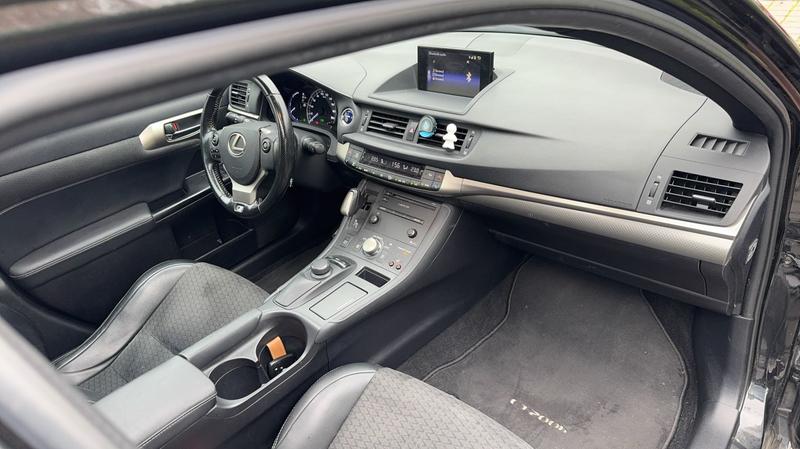 Lexus Ct 200h 1.8 Vvt-i Hybrid 136 Cvt Sport