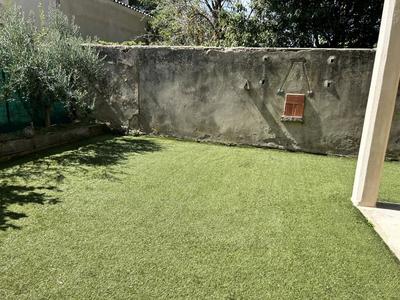 Loft - 174 m² - 5 pièces