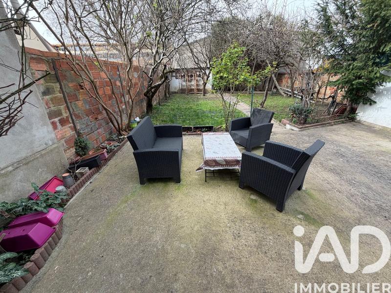 Maison - 95 m² - 5 pièces