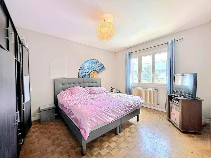 Maison - 157 m² - 7 pièces