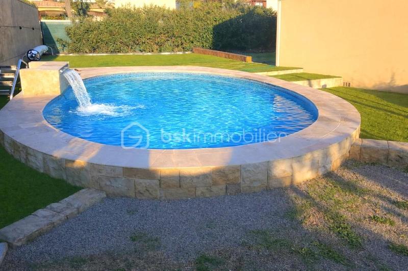 Villa - 101 m² - 5 pièces
