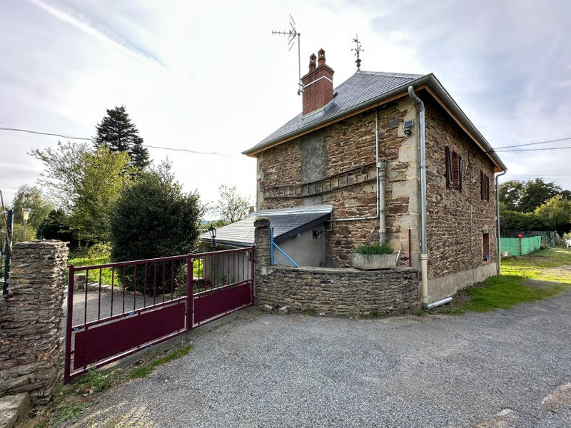 Maison - 89 m² - 4 pièces