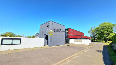 Local d'activités - 209 m² - 7 pièces