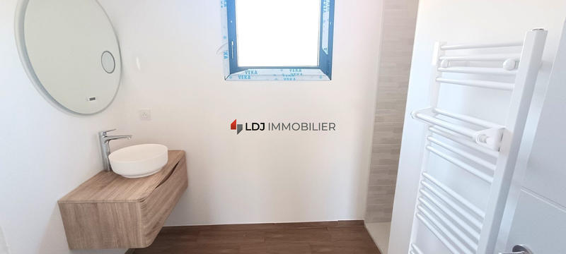 Maison contemporaine - 95 m² - 4 pièces