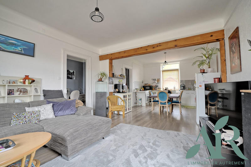 Appartement - 128 m² - 5 pièces