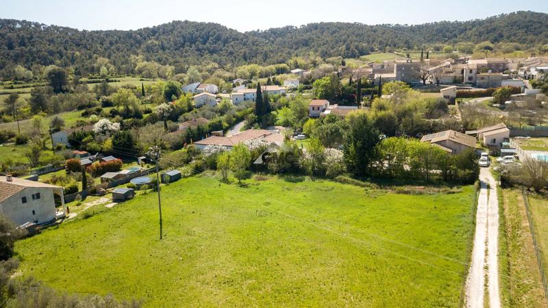 Terrain - 642 m²