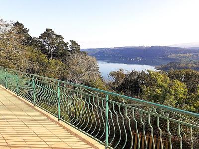 Maison - 165 m² - 9 pièces