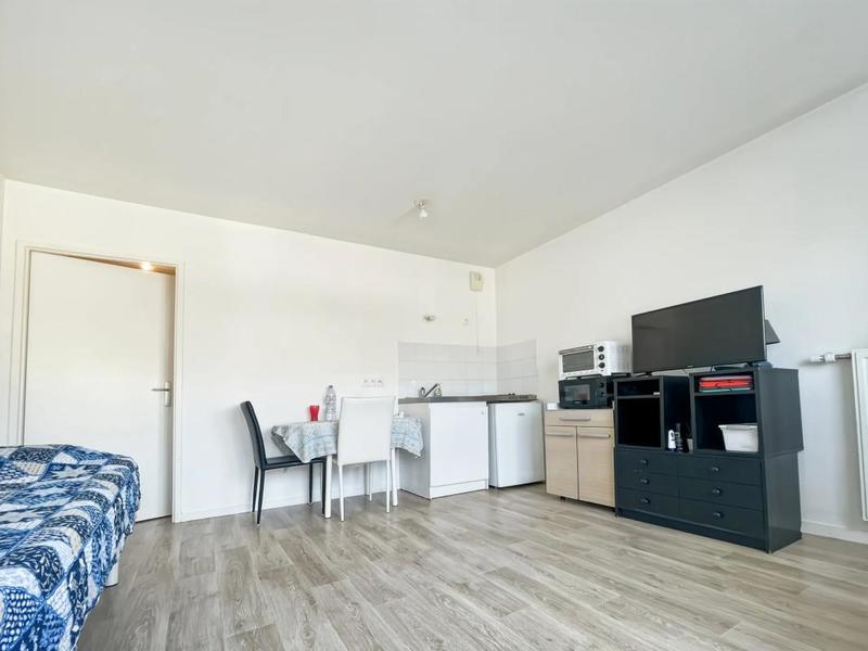 Studio - 24 m² - 1 pièce
