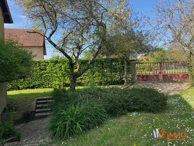 Villa - 100 m² - 4 pièces