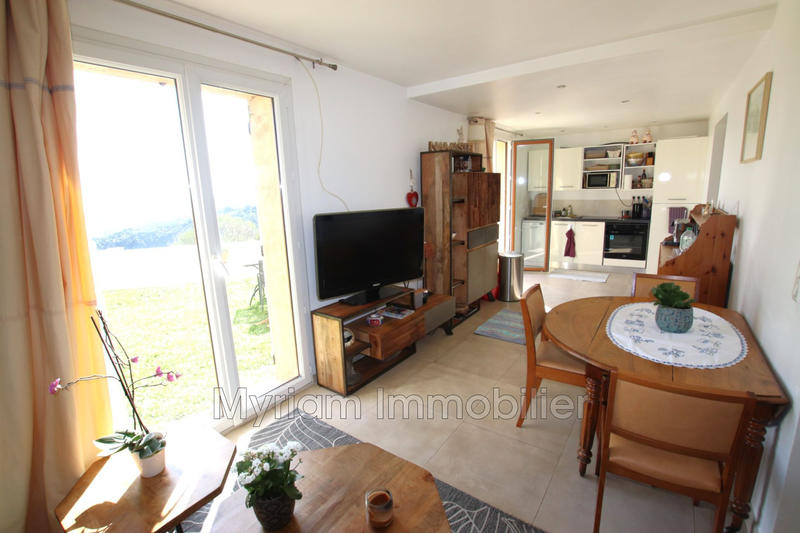 Maison - 265 m² - 8 pièces