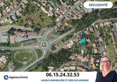 Terrain - 885 m²