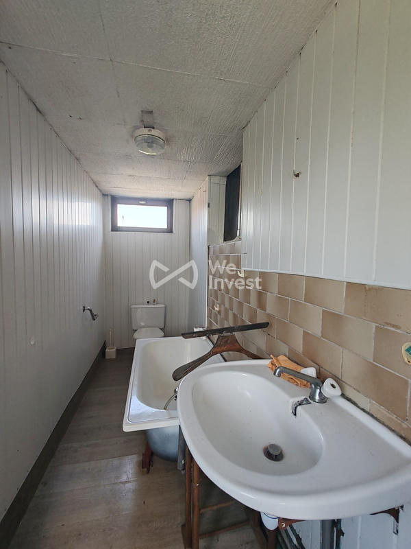 Maison - 87 m² - 7 pièces