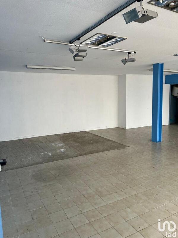 Local commercial - 120 m²