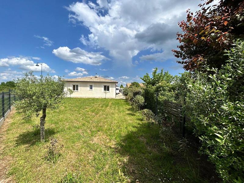 Maison - 102 m² - 4 pièces