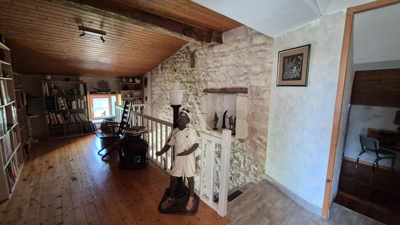 Maison - 189 m² - 7 pièces