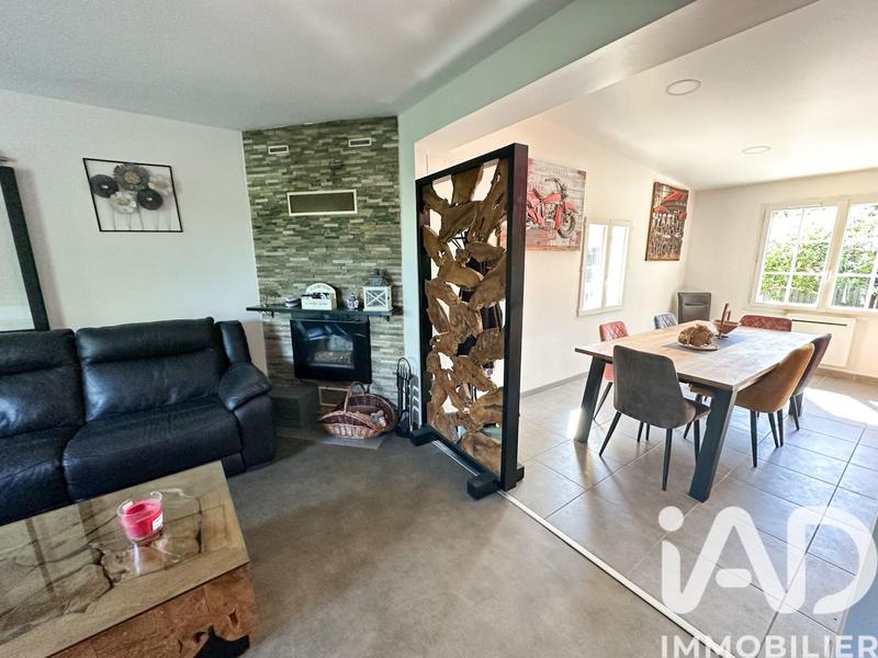 Maison - 97 m² - 4 pièces