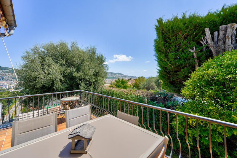 Maison - 170 m² - 7 pièces