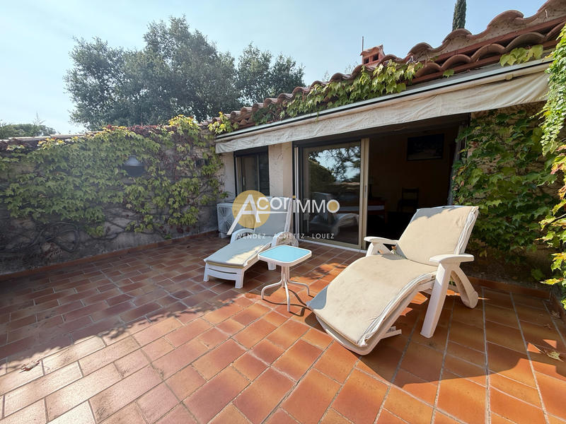 Maison - 270 m² - 6 pièces