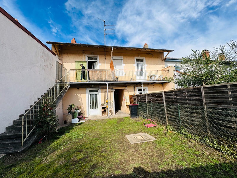 Immeuble - 3 pièces