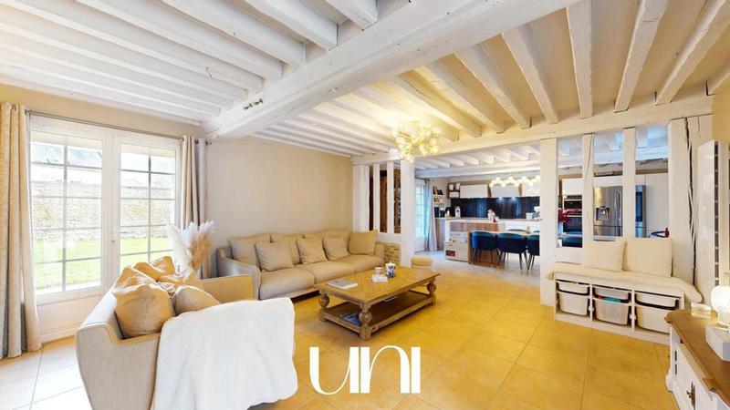 Maison - 180 m² - 5 pièces