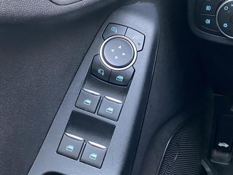 Ford Fiesta VII 1.1 75ch Connect Business