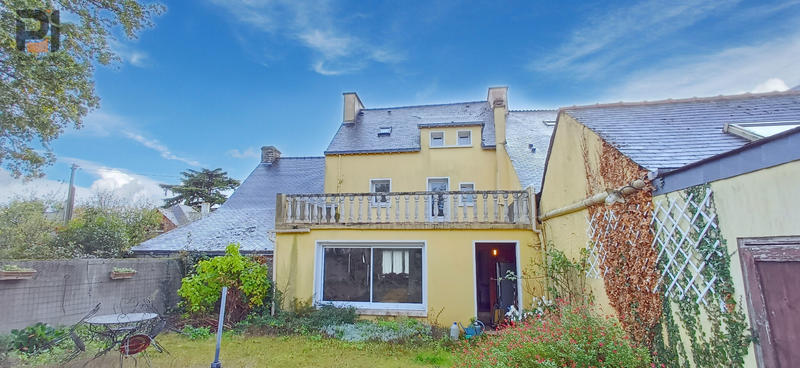 Maison - 137 m² - 6 pièces