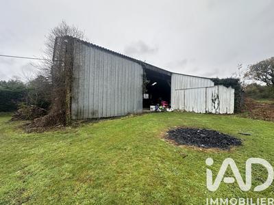 Maison - 170 m² - 8 pièces