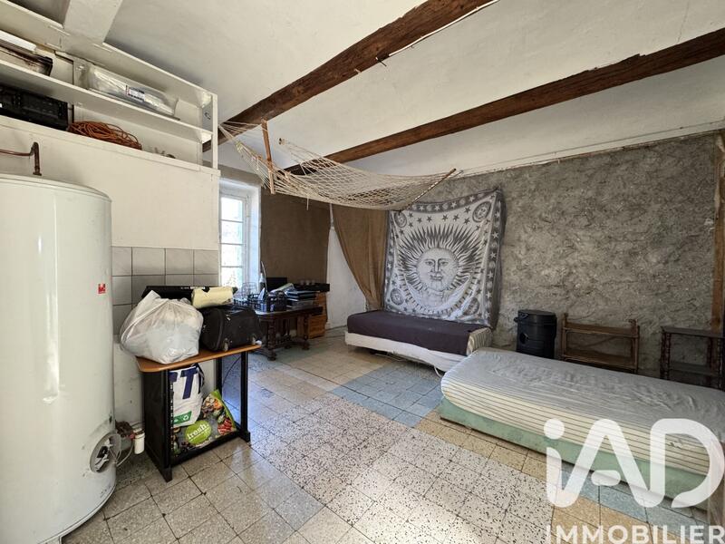 Maison - 348 m² - 16 pièces