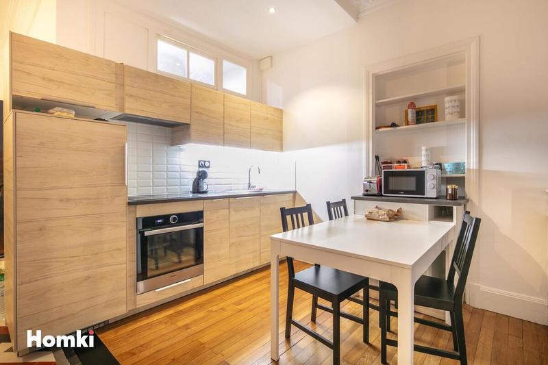 Appartement - 65 m² - 3 pièces