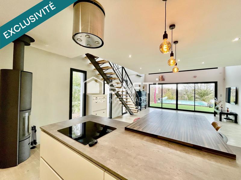 Maison - 150 m² - 5 pièces