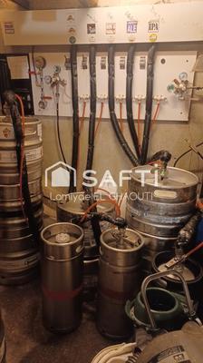 Local commercial - 102 m² - 2 pièces